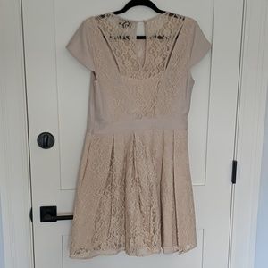Warehouse Dresses - Warehouse cream lace panel dress Warehouse Dresses - Warehouse cream lace panel dress